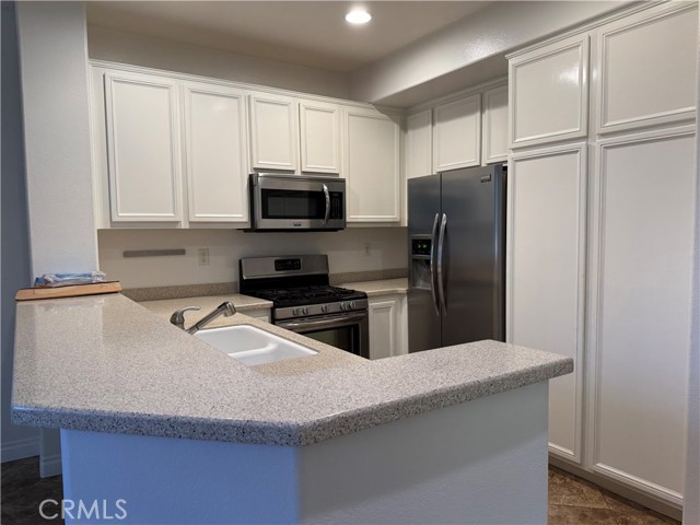 Detail Gallery Image 7 of 21 For 41 Chadron Cir, Ladera Ranch,  CA 92694 - 3 Beds | 2/1 Baths