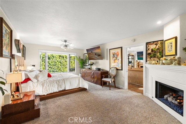 Detail Gallery Image 10 of 34 For 486 Holly St, Laguna Beach,  CA 92651 - 4 Beds | 4 Baths