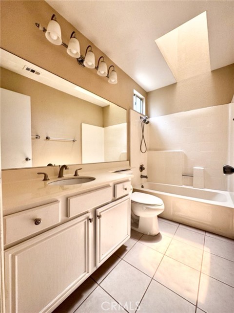 39761 Rustic Glen Drive, Temecula CA: https://media.crmls.org/medias/36f3edb5-0aaf-416e-8ee4-173d85e85f0b.jpg