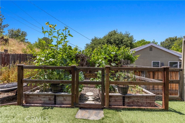 Detail Gallery Image 43 of 57 For 22624 Barbacoa Dr, Saugus,  CA 91350 - 3 Beds | 2 Baths