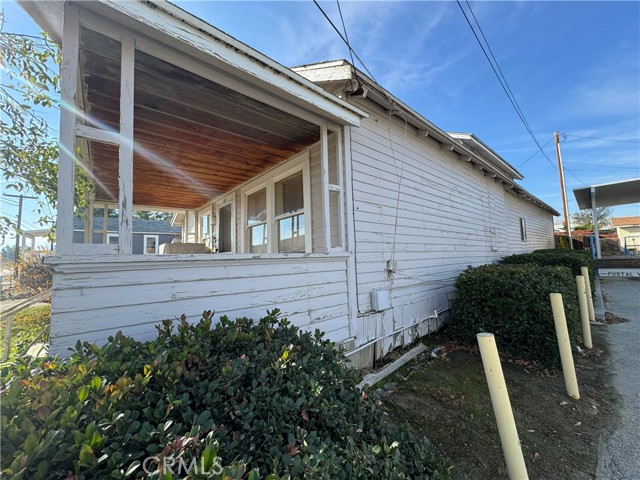 Detail Gallery Image 4 of 15 For 355 Califorina St, Maricopa,  CA 93252 - 4 Beds | 2 Baths