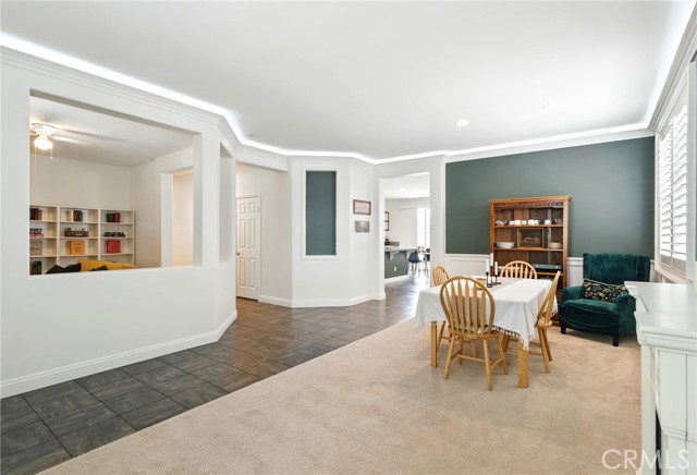 29222 Woodbridge Street, Lake Elsinore CA: https://media.crmls.org/medias/36f5c77e-e9e2-4c4a-be96-3adaecdd2b23.jpg
