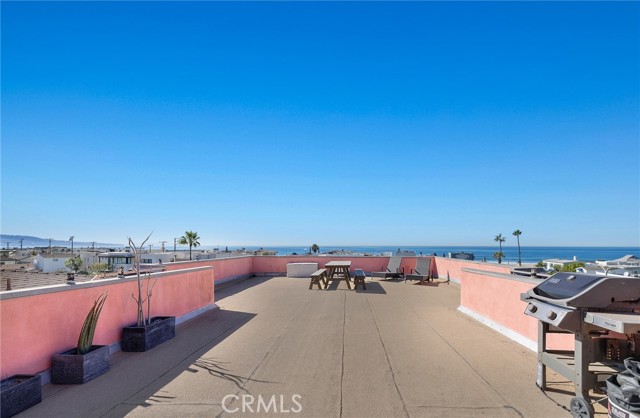 2124 Hermosa Avenue, Hermosa Beach, California 90254, ,Residential Income,For Sale,Hermosa,SB25013043