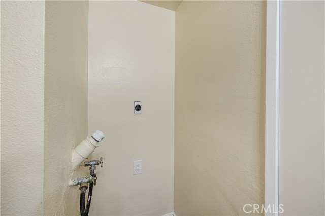 Detail Gallery Image 15 of 26 For 8505 Columbus Ave #217,  North Hills,  CA 91343 - 2 Beds | 2 Baths