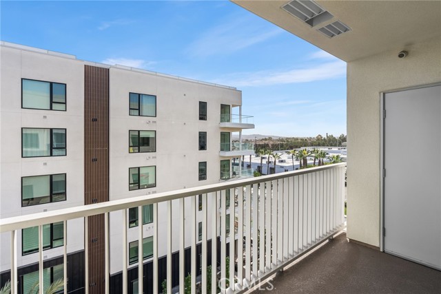 Detail Gallery Image 10 of 36 For 1702 Rivington, Irvine,  CA 92612 - 1 Beds | 2 Baths