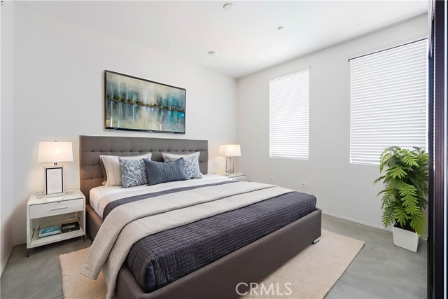 435 W Center Street, Anaheim CA: https://media.crmls.org/medias/36f8d04b-83d4-45bf-809e-cf720eb88aac.jpg