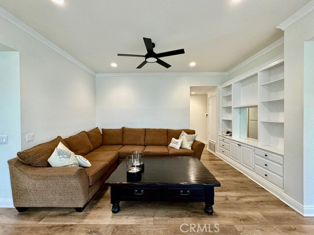 29 Oak Knls, Coto de Caza CA: https://media.crmls.org/medias/36f97eb2-a49f-42a9-a761-a5d4ea7a073f.jpg