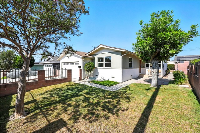 Detail Gallery Image 4 of 41 For 10742 Alclad Ave, Whittier,  CA 90605 - 3 Beds | 2 Baths