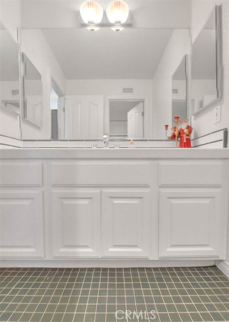 Detail Gallery Image 24 of 49 For 23140 Western Crest Dr, Lake Mathews,  CA 92570 - 4 Beds | 3/1 Baths