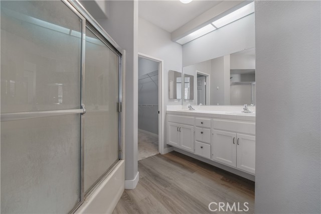11544 Treeview Court, Moorpark CA: https://media.crmls.org/medias/36fa5d87-3fd5-410a-a8e3-a6ec6e0cd716.jpg