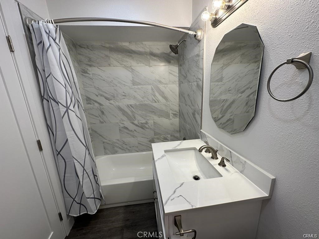 https://media.crmls.org/medias/36fa80ab-a389-4d95-95b5-538da0e3613d.jpg?preset=X-Large