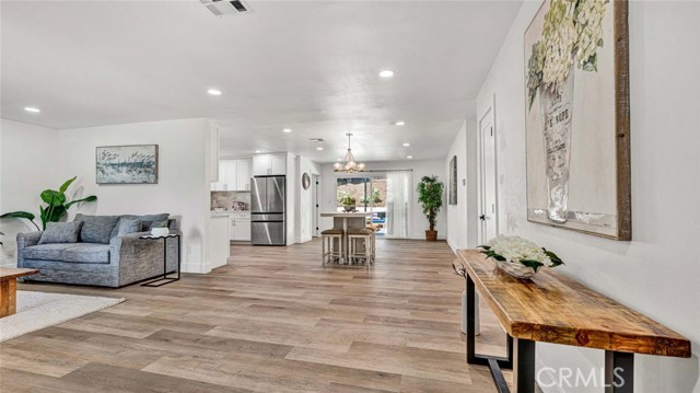 18701 Piper Place, Yorba Linda CA: https://media.crmls.org/medias/36fe4d3d-e6c8-4b9e-bdc4-6304f214448c.jpg