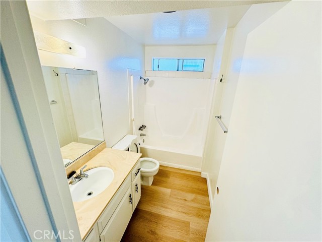 Detail Gallery Image 5 of 6 For 124 W Canada #B,  San Clemente,  CA 92672 - 2 Beds | 1/1 Baths