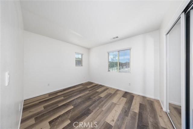 Detail Gallery Image 14 of 29 For 6949 Dewpoint Way, Fontana,  CA 92336 - 4 Beds | 3 Baths