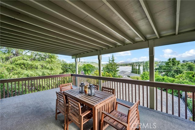 Detail Gallery Image 21 of 52 For 18528 North Shore Dr, Hidden Valley Lake,  CA 95467 - 3 Beds | 3 Baths