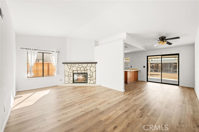 Detail Gallery Image 8 of 45 For 29527 Singing Wood Ln, Menifee,  CA 92586 - 4 Beds | 2 Baths