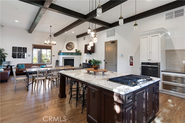 839 Cranberry Way, Upland CA: https://media.crmls.org/medias/37011017-0216-449a-b28b-9699e67535d0.jpg