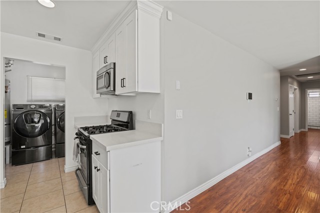 Detail Gallery Image 14 of 44 For 45423 Sancroft Ave, Lancaster,  CA 93535 - 4 Beds | 2 Baths