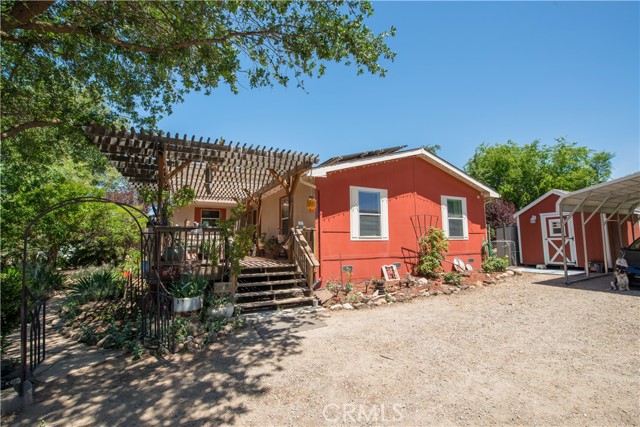9892 River Road, San Miguel CA: https://media.crmls.org/medias/3701b940-44b2-4304-9e9e-704e4e01b6e7.jpg