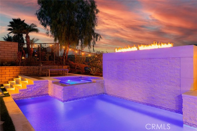 Detail Gallery Image 7 of 71 For 4365 Cabot Dr, Corona,  CA 92883 - 4 Beds | 4/1 Baths