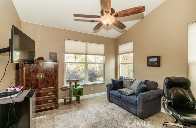 Detail Gallery Image 25 of 37 For 3318 Ryan Ave, Clovis,  CA 93611 - 3 Beds | 2/1 Baths
