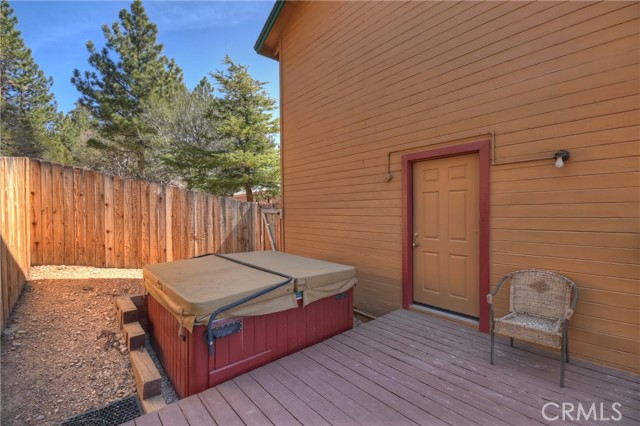 43850 Yosemite Drive, Big Bear Lake, CA 92315