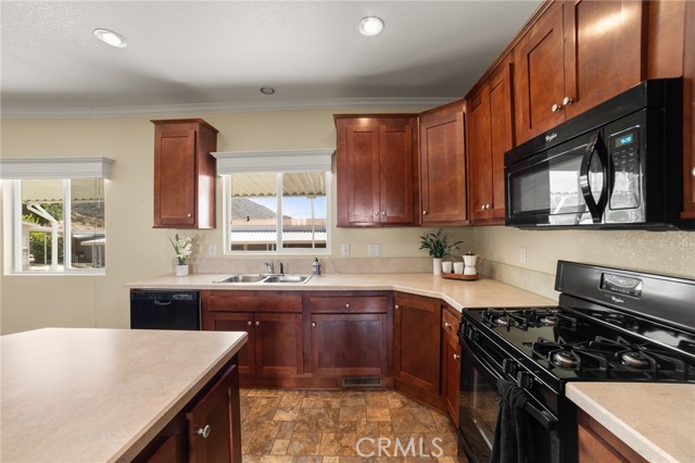 Detail Gallery Image 10 of 40 For 32600 Highway 74 #93,  Hemet,  CA 92545 - 3 Beds | 2 Baths