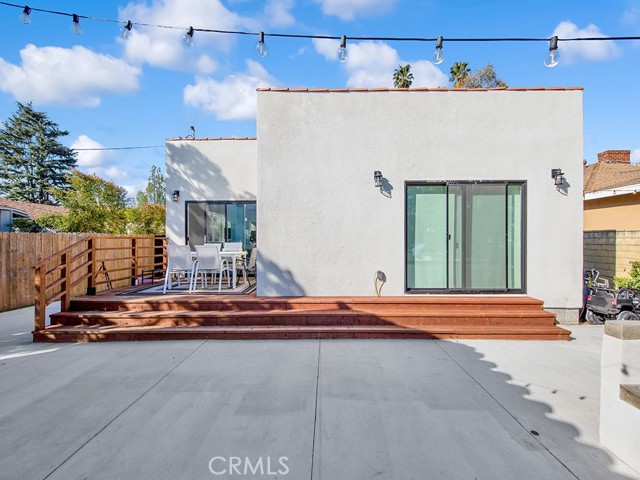 Detail Gallery Image 20 of 33 For 11260 Blix St, North Hollywood,  CA 91602 - 5 Beds | 4/1 Baths