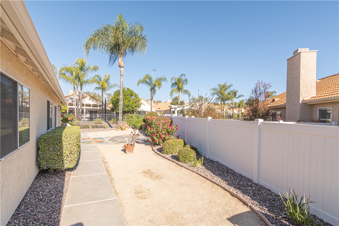 Detail Gallery Image 23 of 36 For 40259 Corte Delfin, Murrieta,  CA 92562 - 2 Beds | 2 Baths