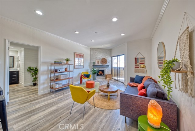 1665 Federal AVE Unit: 302
