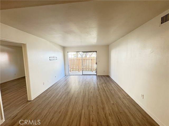 Detail Gallery Image 6 of 16 For 2408 S Hacienda Bld #L6,  Hacienda Heights,  CA 91745 - 2 Beds | 2 Baths