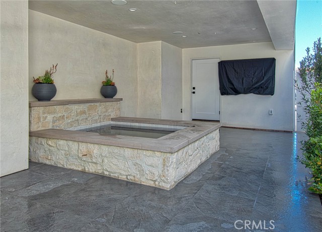 Detail Gallery Image 10 of 23 For 710 Avocado Ave a,  Corona Del Mar,  CA 92625 - 3 Beds | 3/1 Baths