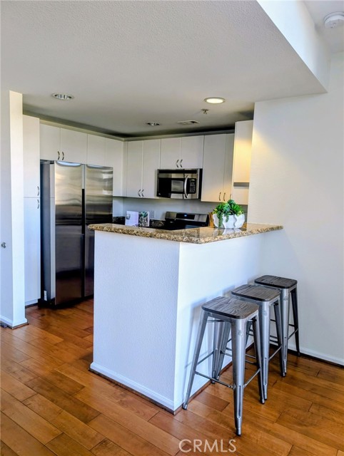 Detail Gallery Image 7 of 25 For 1801 E Katella #4135,  Anaheim,  CA 92805 - 2 Beds | 2 Baths