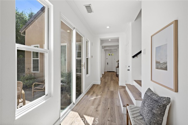 40 Celestine Circle, Ladera Ranch CA: https://media.crmls.org/medias/370785f0-b37d-4dfe-8c1b-f6ead6022248.jpg