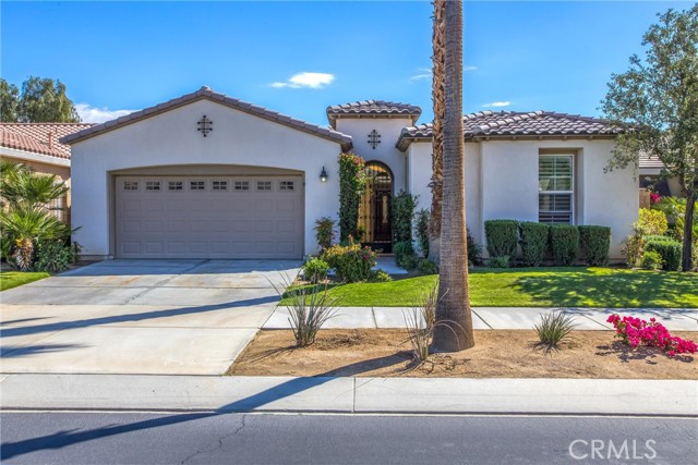 Detail Gallery Image 4 of 42 For 60310 Desert Rose Dr, La Quinta,  CA 92253 - 3 Beds | 3 Baths