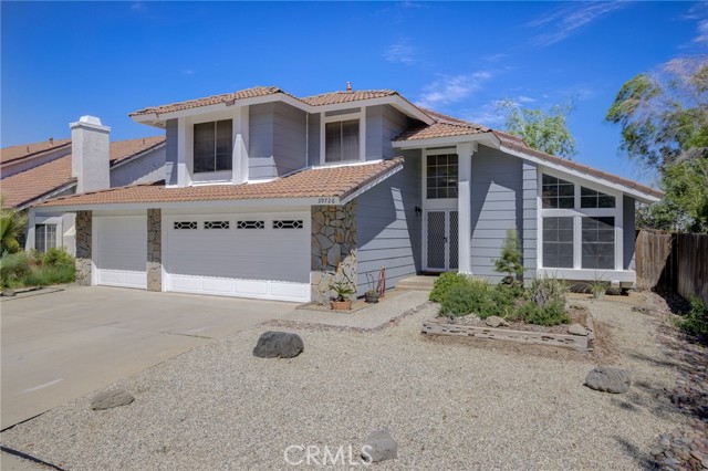 Detail Gallery Image 4 of 29 For 39726 Dover Dr, Palmdale,  CA 93551 - 3 Beds | 2/1 Baths