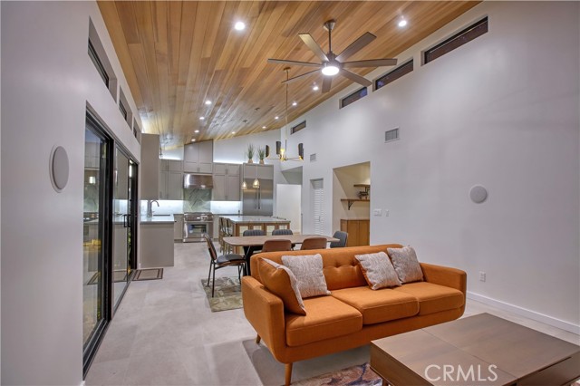 4 Bed Home for Sale in Valley Village, California