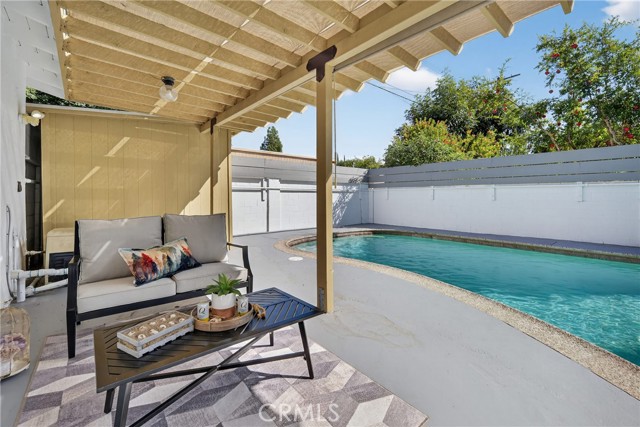 Image 31 of 36 For 22637 Covello Street