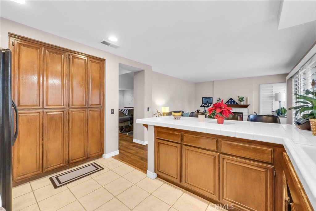 MLS #OC25257068 image #12