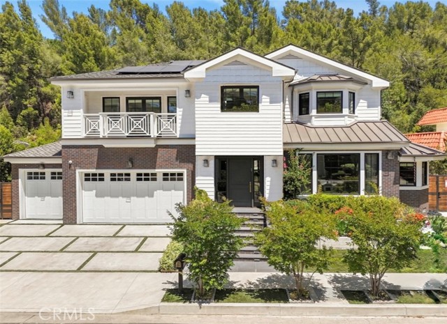 2520 La Condesa Drive, Los Angeles CA: https://media.crmls.org/medias/370a78e9-18f9-4dd0-9fcc-51e77bc02080.jpg