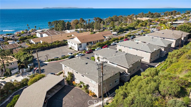 Detail Gallery Image 27 of 41 For 21711 Wesley #D,  Laguna Beach,  CA 92651 - 2 Beds | 1 Baths