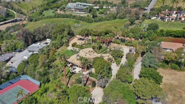 Detail Gallery Image 64 of 68 For 27409 Pacific Coast Hwy, Malibu,  CA 90265 - 4 Beds | 4 Baths