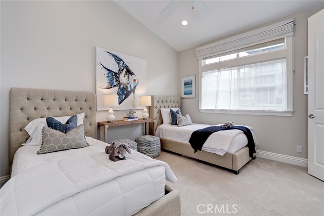 2408 Walnut Avenue, Manhattan Beach, California 90266, 5 Bedrooms Bedrooms, ,3 BathroomsBathrooms,Residential,Sold,Walnut,SB21207694