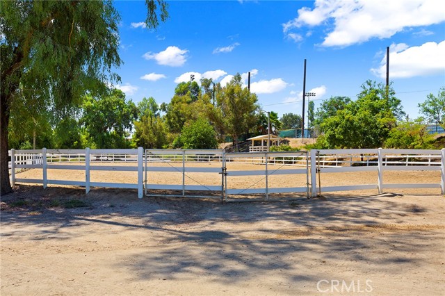 Detail Gallery Image 68 of 73 For 22606 San Joaquin Dr, Canyon Lake,  CA 92587 - 5 Beds | 4 Baths