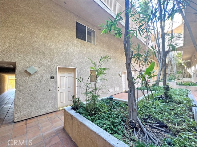 15114 Sherman Way, 114 photo 13