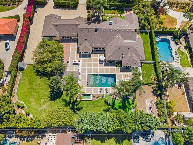 11581 Arroyo Avenue, North Tustin CA: https://media.crmls.org/medias/3711bf8d-81a2-4945-80ae-7e68b6615d8e.jpg