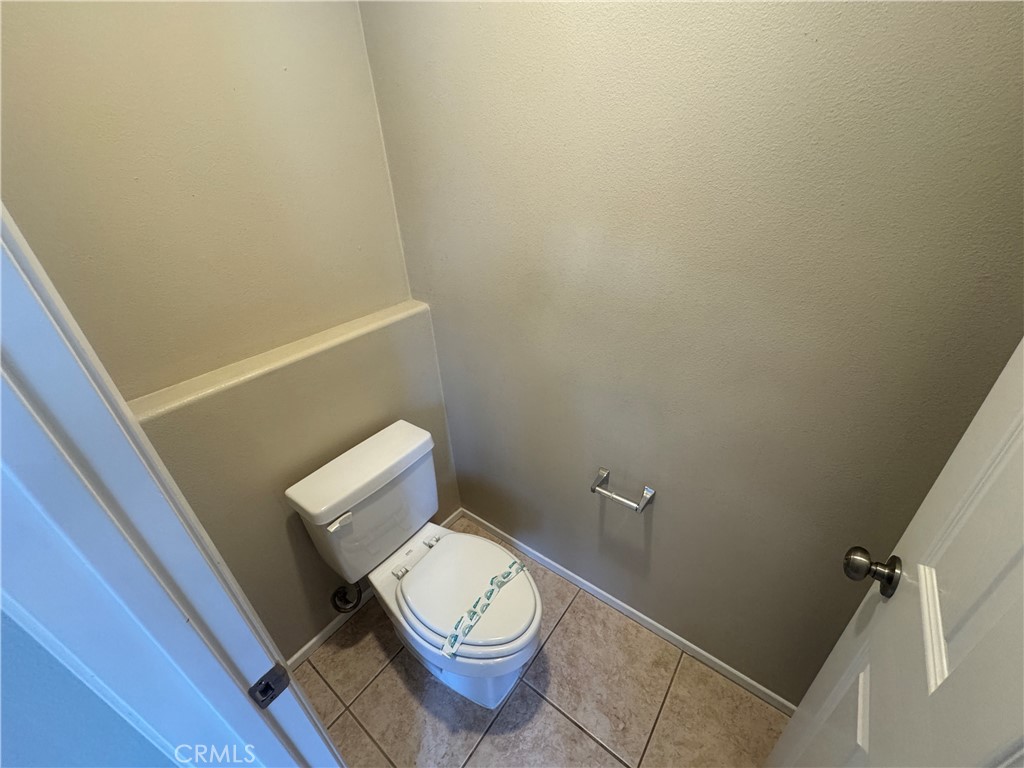 https://media.crmls.org/medias/37123be3-c936-45bd-89dd-56de408abc23.jpg?preset=X-Large