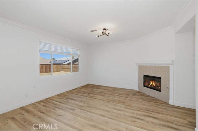 Detail Gallery Image 11 of 41 For 12722 2nd, Victorville,  CA 92395 - 5 Beds | 3 Baths