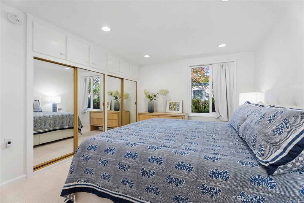 MLS #OC25254445 image #26