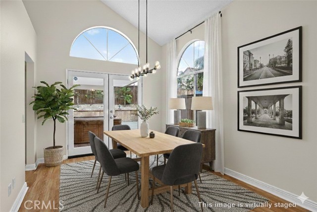 Detail Gallery Image 4 of 40 For 25633 Corsica Way, Yorba Linda,  CA 92887 - 3 Beds | 2/1 Baths